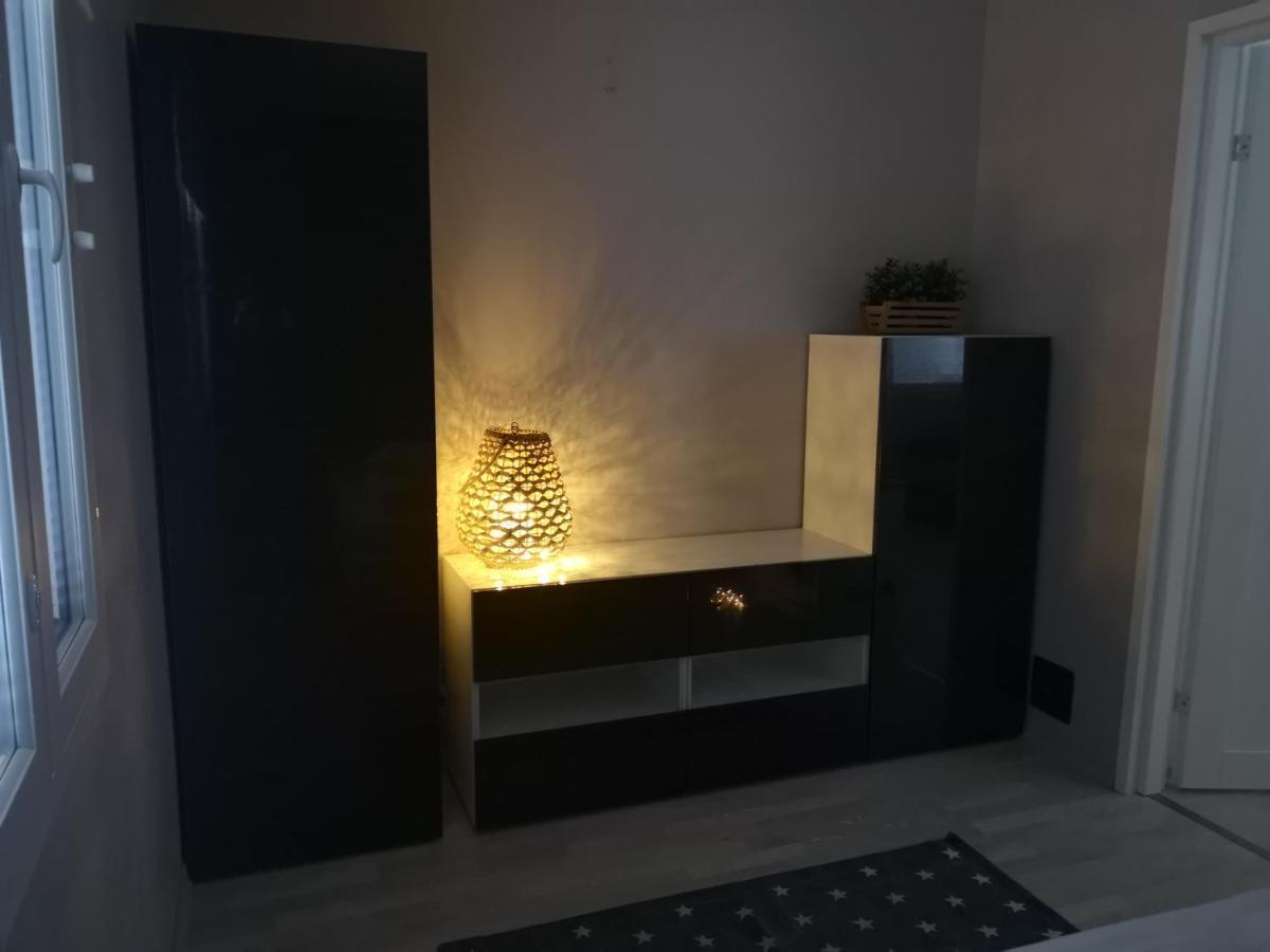 Cosy, Homely House With A Large Courtyard Saarenkylä エクステリア 写真