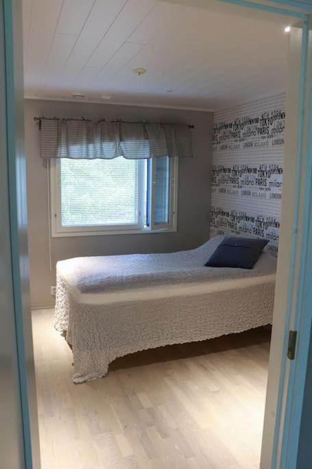 Cosy, Homely House With A Large Courtyard Saarenkylä エクステリア 写真